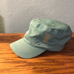 Women’s ball cap